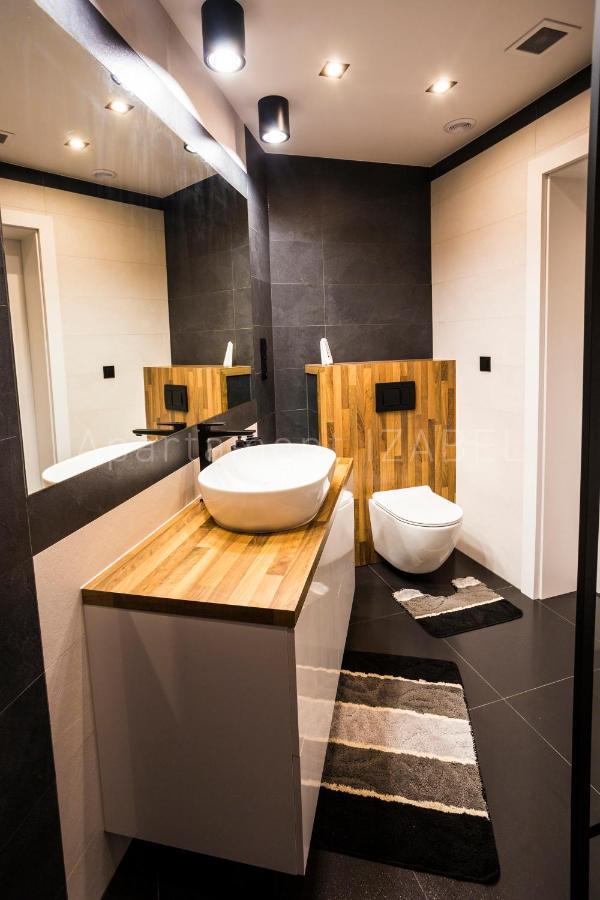 Apartament Izabel Nowy Targ Luaran gambar